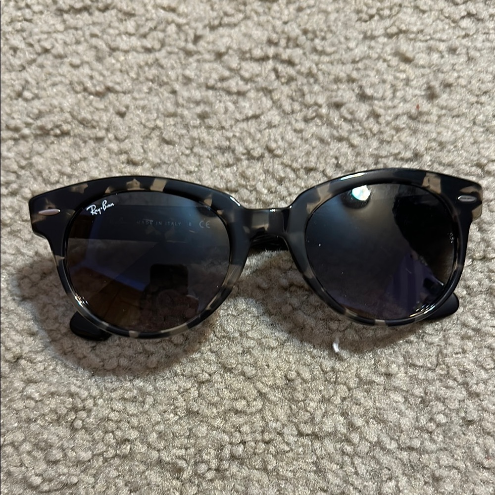 Ray-Ban Black and White Clubmaster Sunglasses - Picture 5 of 5